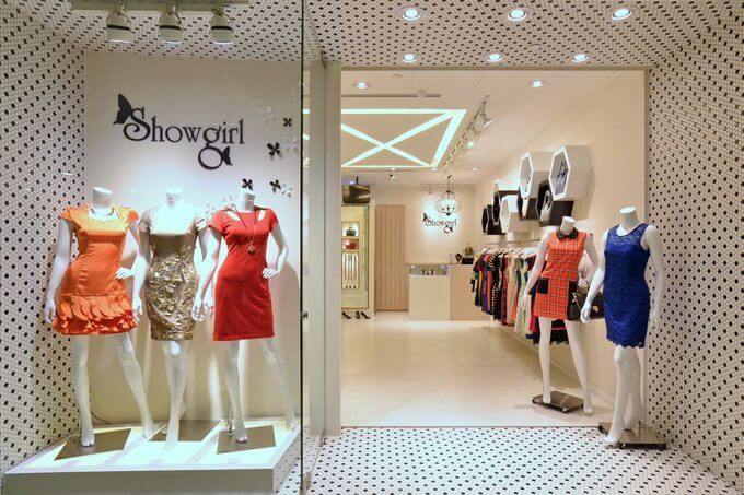 cac mau thiet ke shop quan ao nu dep nhat hien nay 6