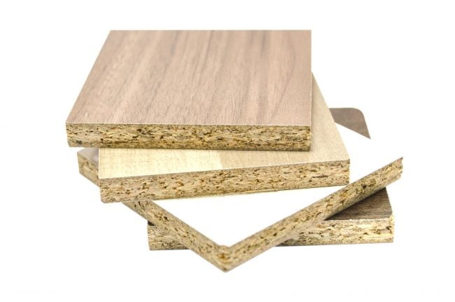 Gỗ MFC là loại cốt gỗ được làm từ các cành, nhánh cây, thân cây gỗ rừng
