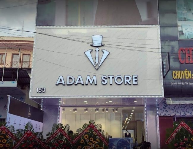 Adam Store là thương hiệu thời trang với các thiết kế trẻ trung, lịch lãm