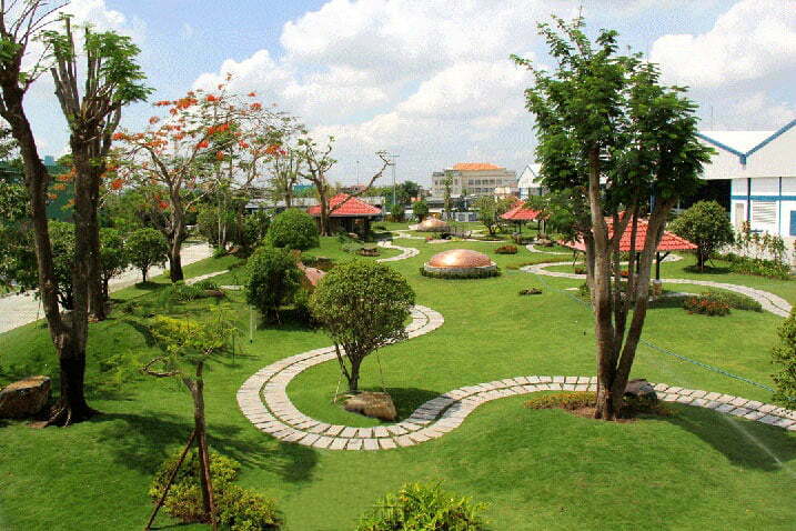 Tiểu cảnh sân vườn tại resort là sự kết hợp hoàn hảo giữa nhiều yếu tố