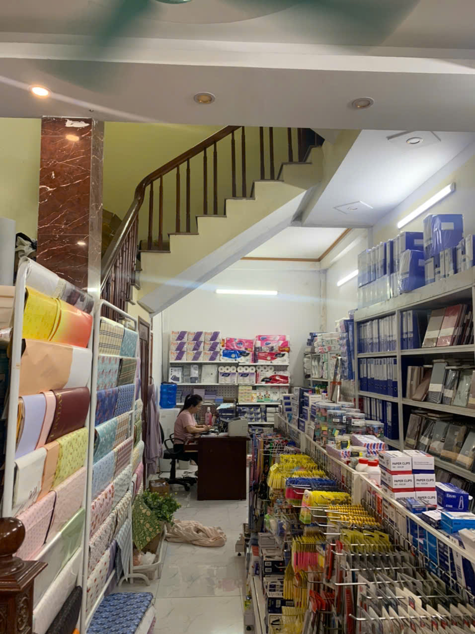 Thiết Kế Cửa Hàng Văn Phòng Phẩm Hưng Phụng 1782473180259 1604577678323605013 g2391977242744102755 e08928f3b05268dbe97e30cf7328601d